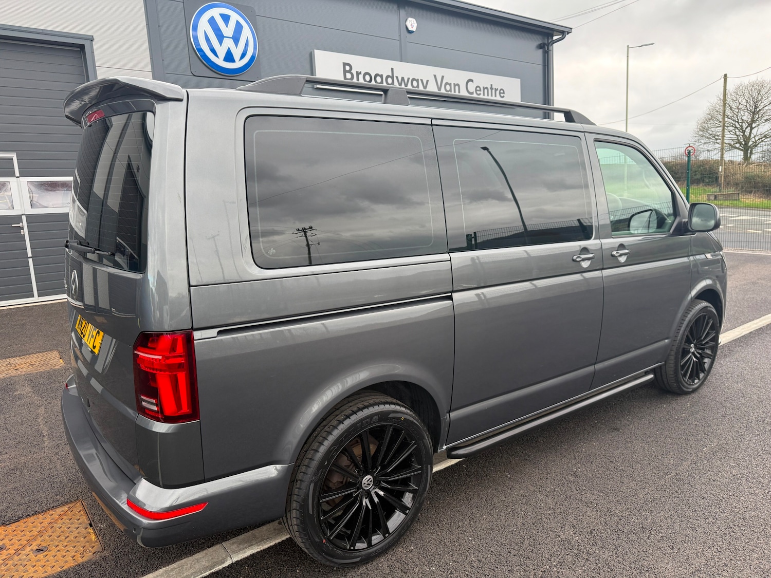 Used Volkswagen Transporter Shuttle 2020 for sale - 77902727: Photo 8