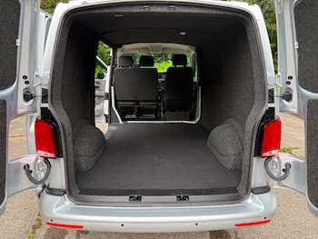 Used Volkswagen Transporter 2021 for sale - 75289487: Photo