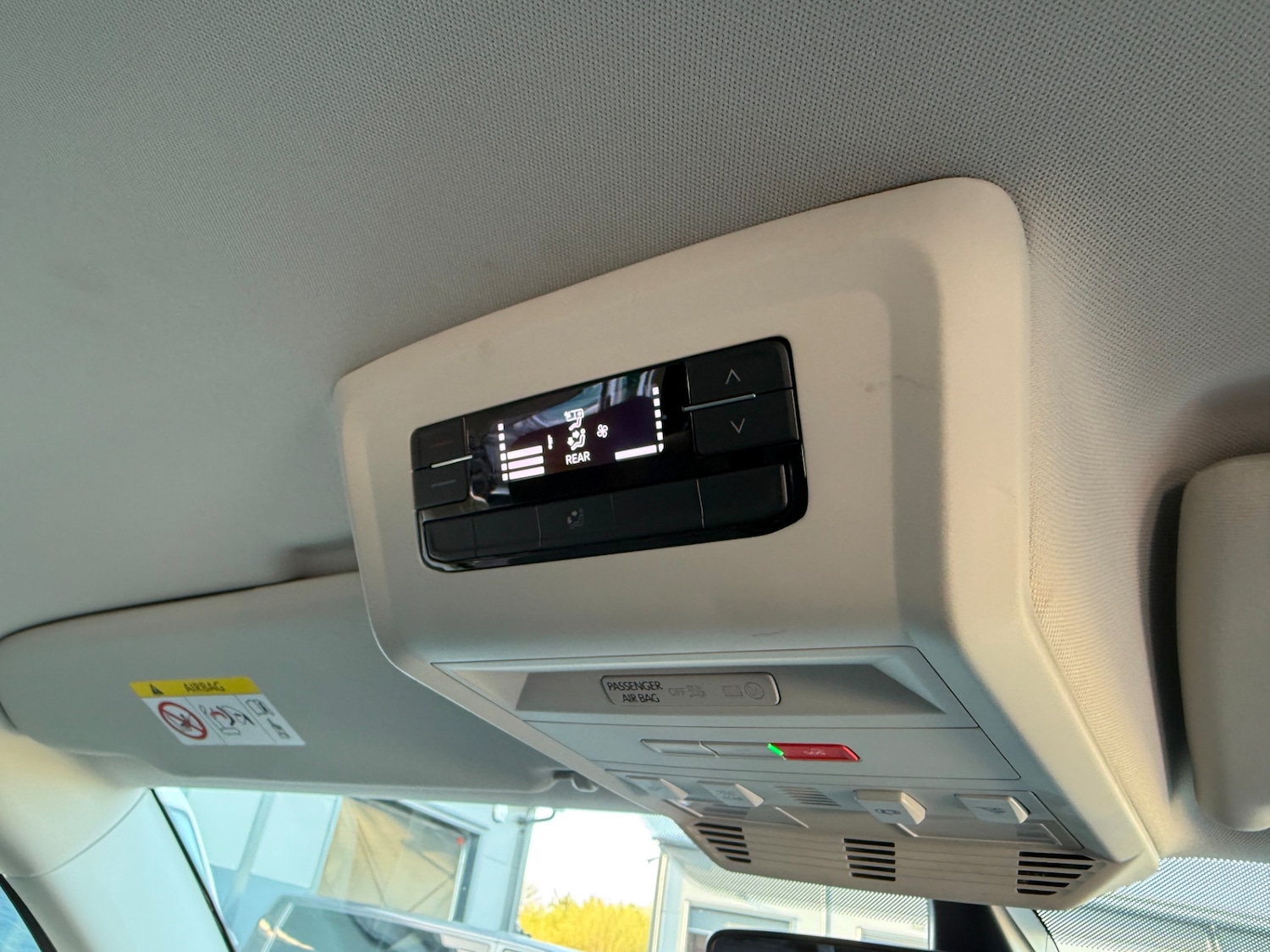 Used Volkswagen Transporter Shuttle 2020 for sale - 78169443: Photo 15