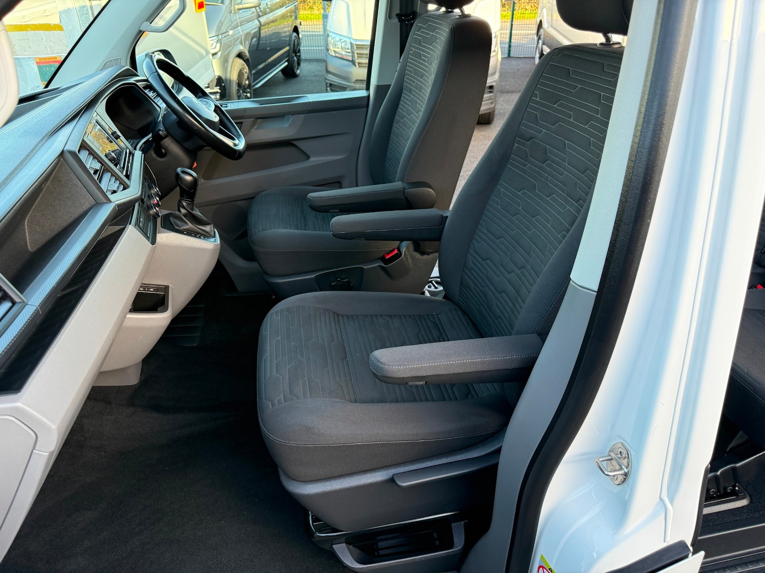 Used Volkswagen Transporter Shuttle 2020 for sale - 78169443: Photo 19