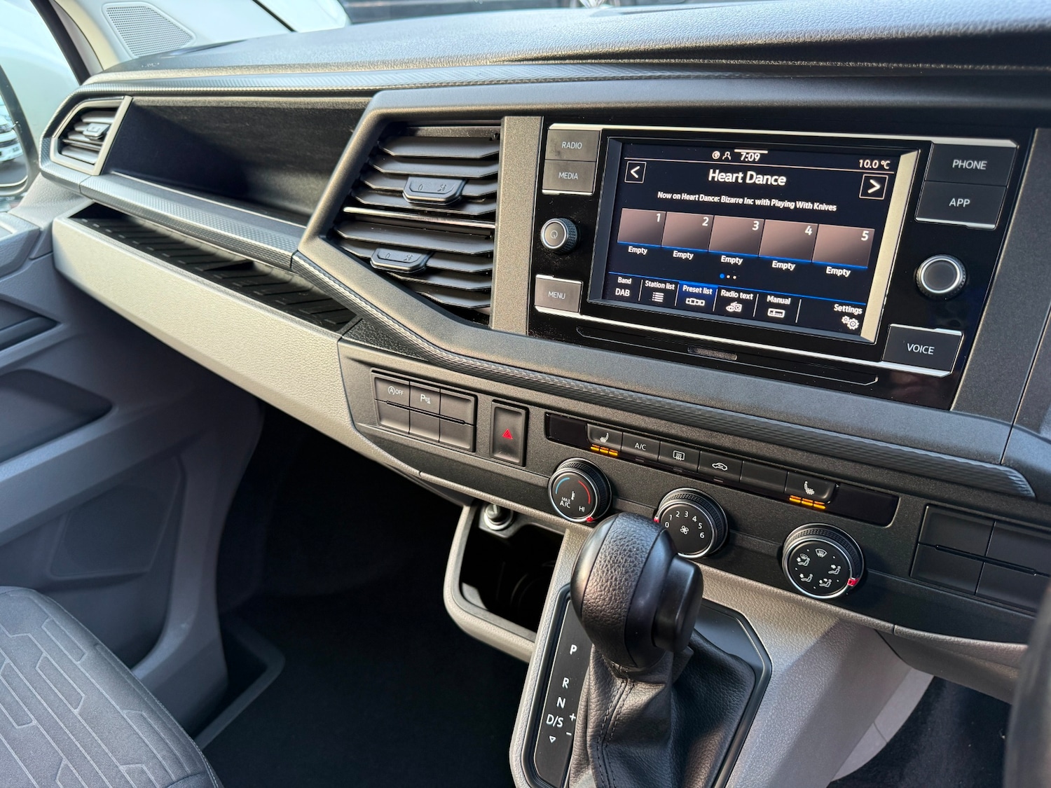 Used Volkswagen Transporter Shuttle 2020 for sale - 78169443: Photo 24