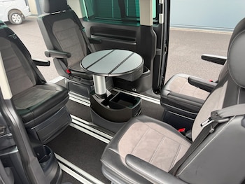 Used Volkswagen Caravelle 2020 for sale - 78618296: Photo