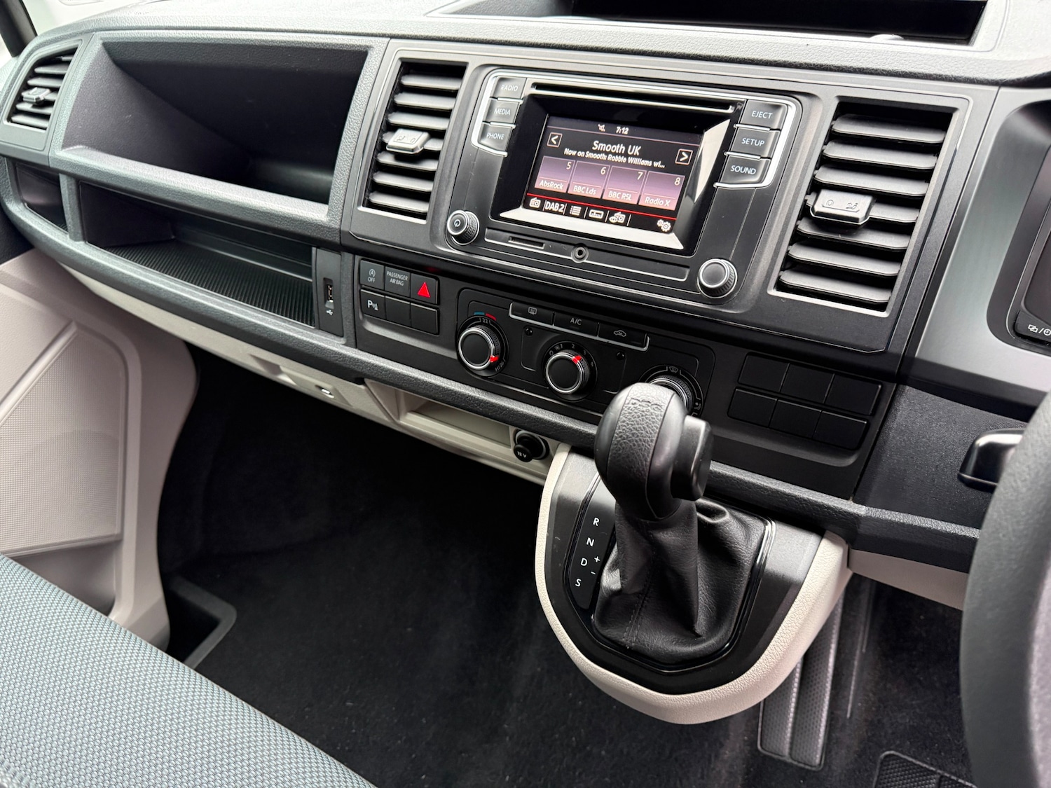 Used Volkswagen Transporter 2020 for sale - 77385625: Photo 20