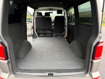 Used Volkswagen Transporter 2020 for sale - 77385625: Photo