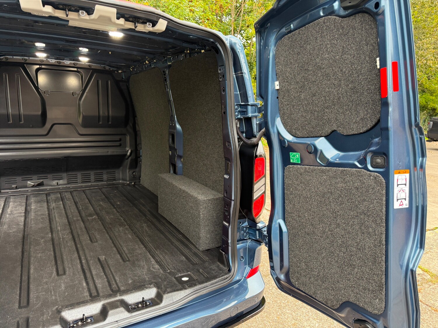 Used Ford Transit Custom 2024 for sale - 76288525: Photo 20