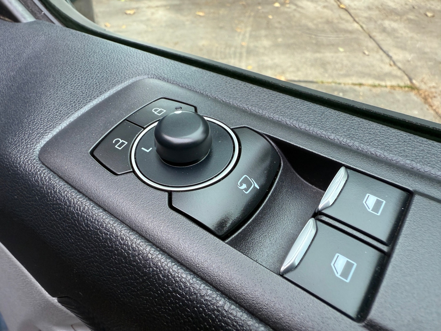 Used Ford Transit Custom 2024 for sale - 76288525: Photo 25