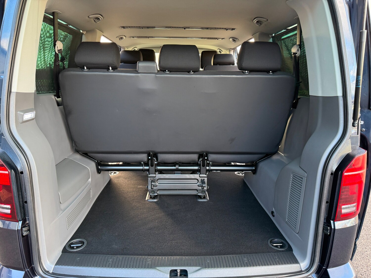 Used Volkswagen Transporter Shuttle 2020 for sale - 77846696: Photo 10