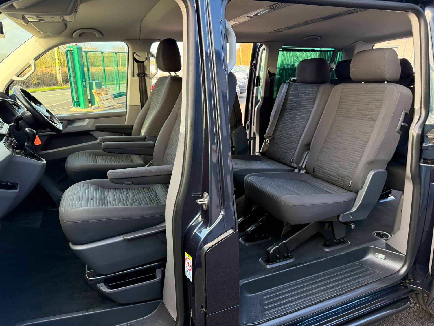 Used Volkswagen Transporter Shuttle 2020 for sale - 77846696: Photo 14