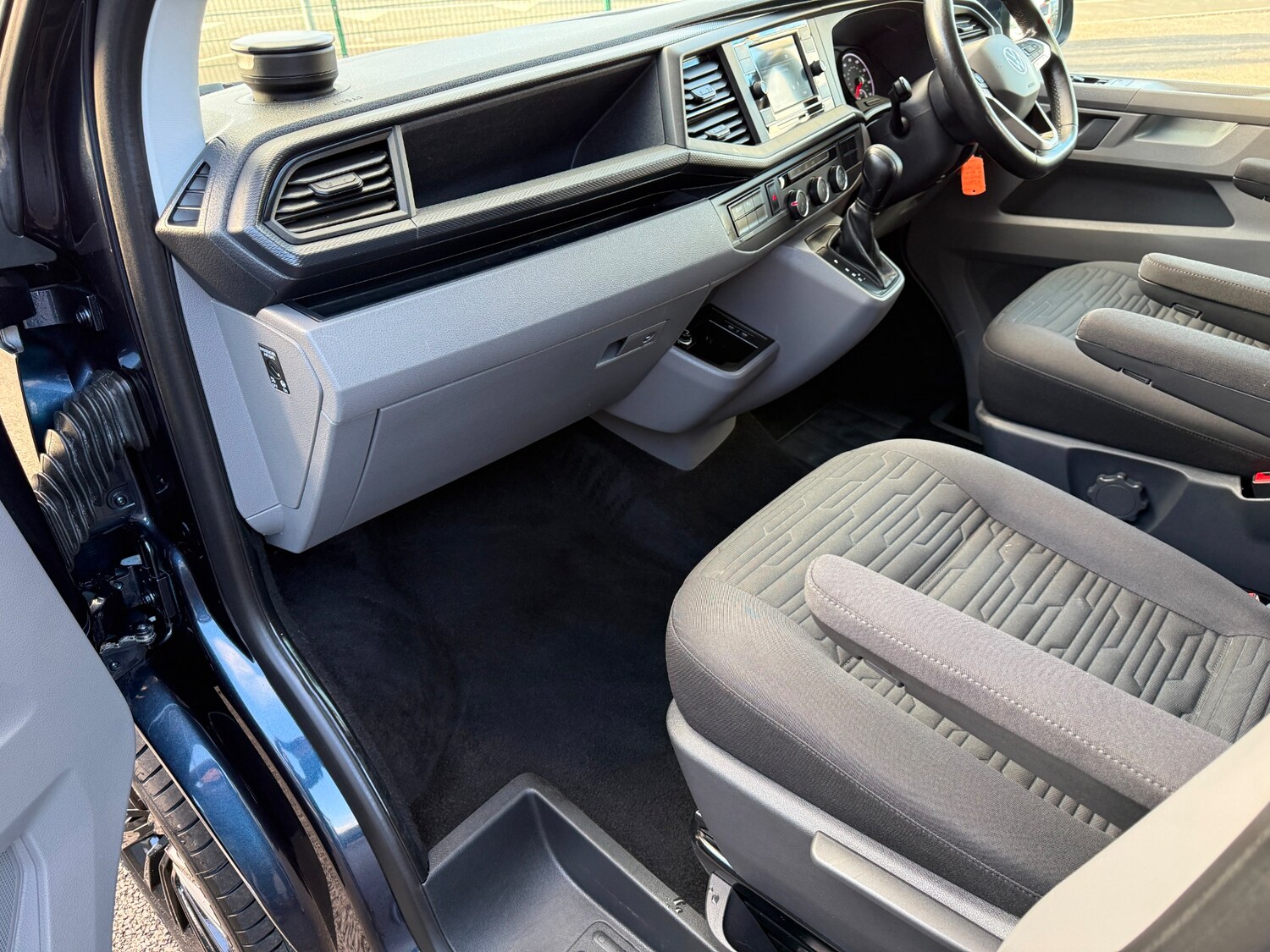 Used Volkswagen Transporter Shuttle 2020 for sale - 77846696: Photo 20