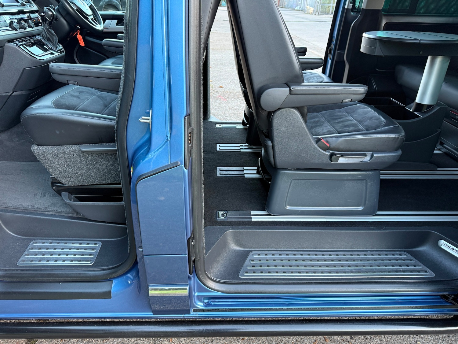 Used Volkswagen Caravelle 2018 for sale - 76630463: Photo 18