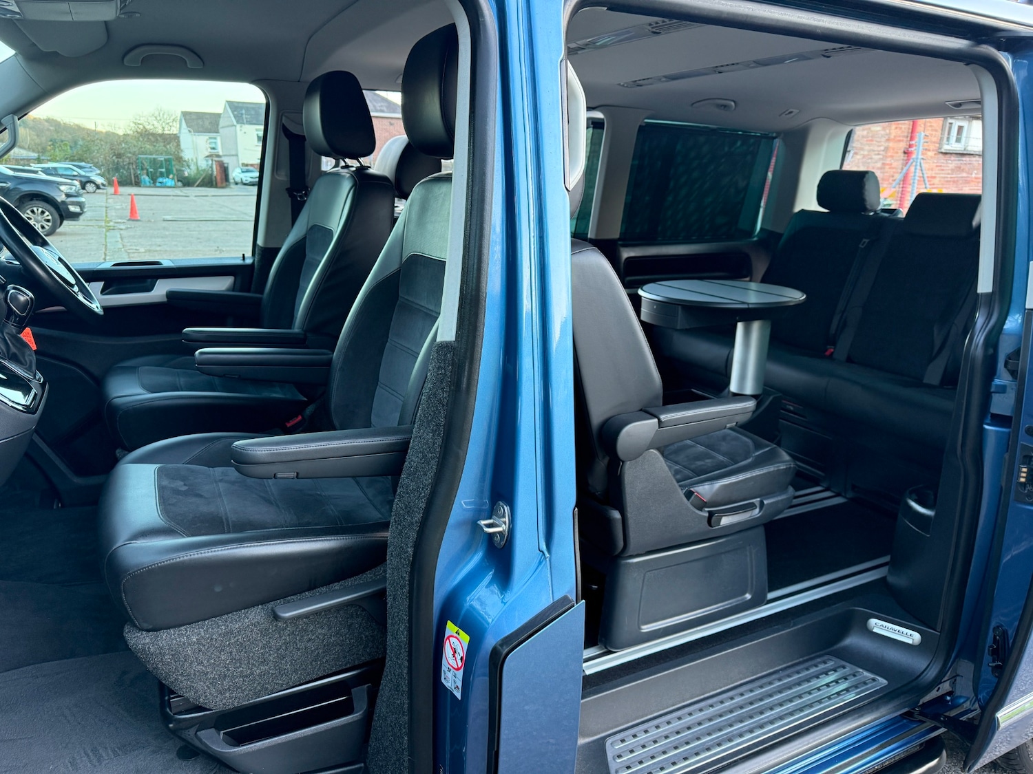 Used Volkswagen Caravelle 2018 for sale - 76630463: Photo 20