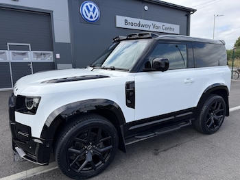Used Land Rover Defender 2024 for sale - 79559161: Photo
