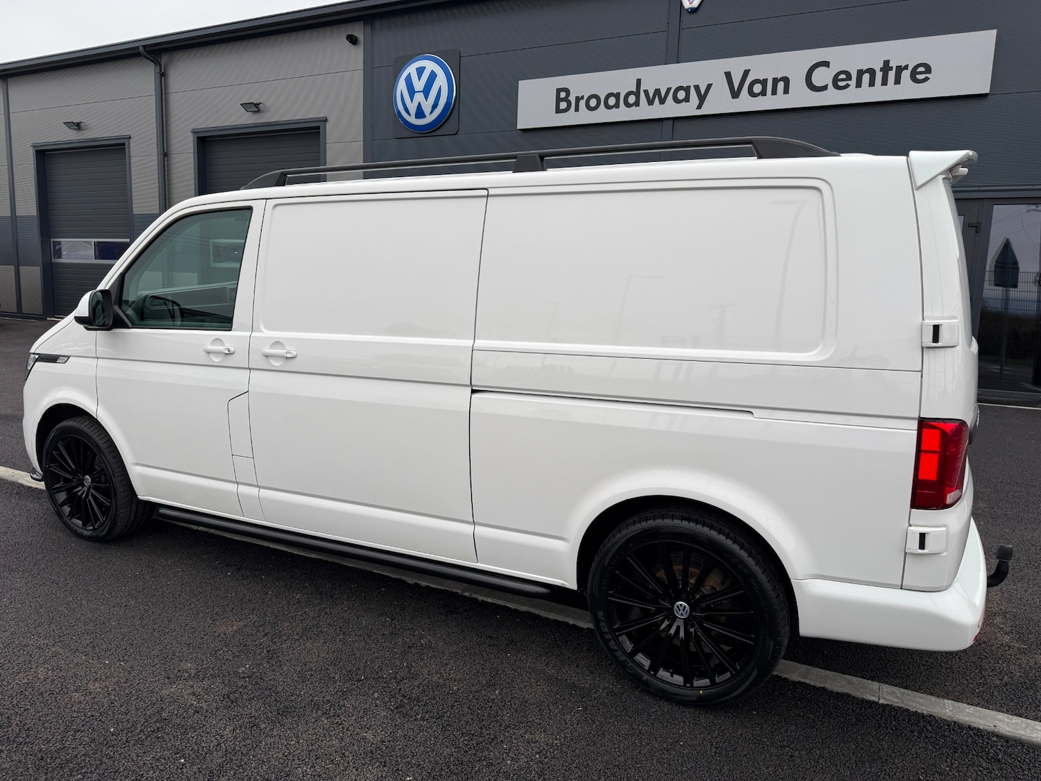 Used Volkswagen Transporter 2022 for sale - 77745124: Photo 6