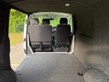 Used Volkswagen Transporter 2021 for sale - 76232703: Photo