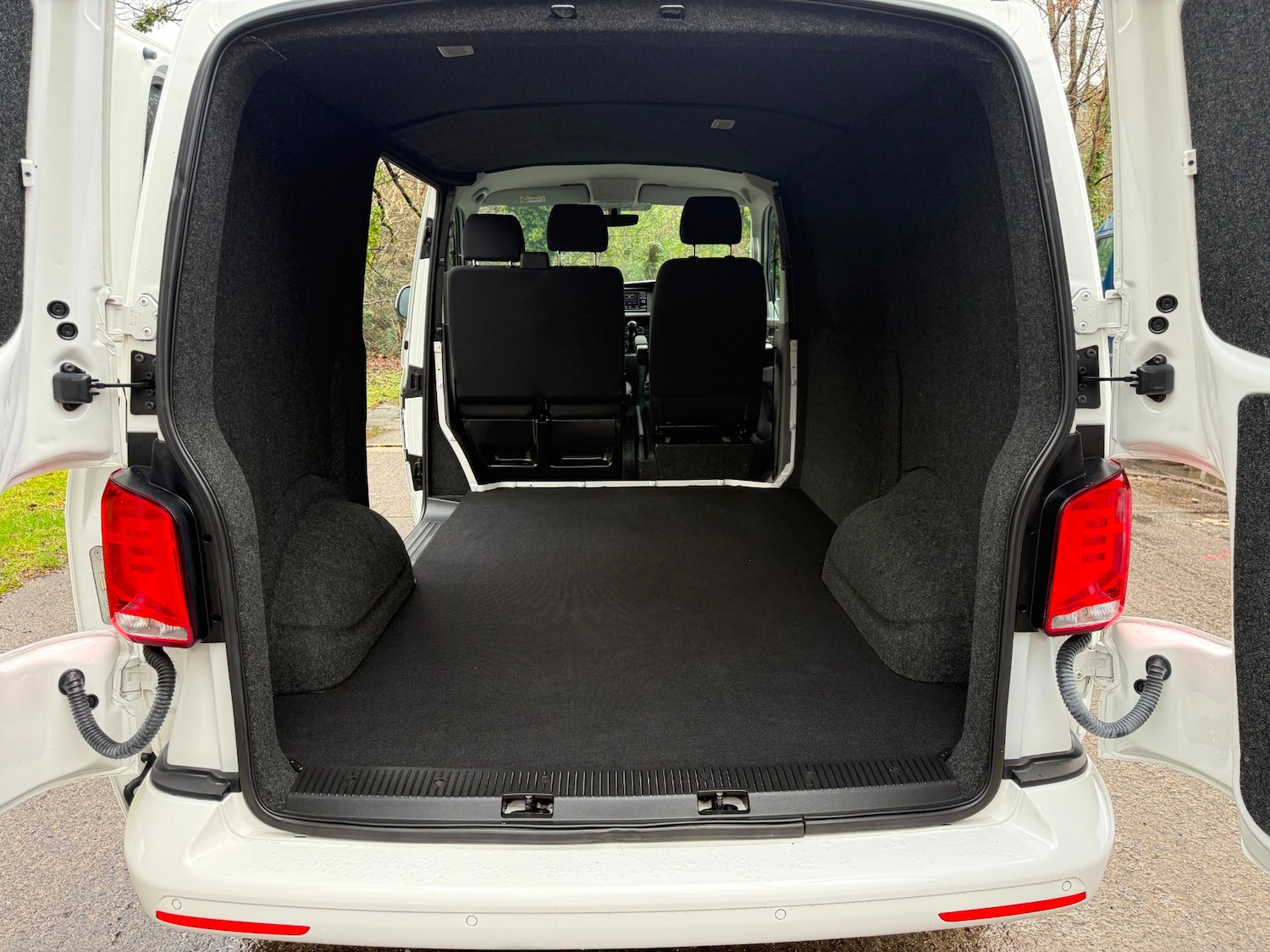 Used Volkswagen Transporter 2021 for sale - 77466084: Photo 10