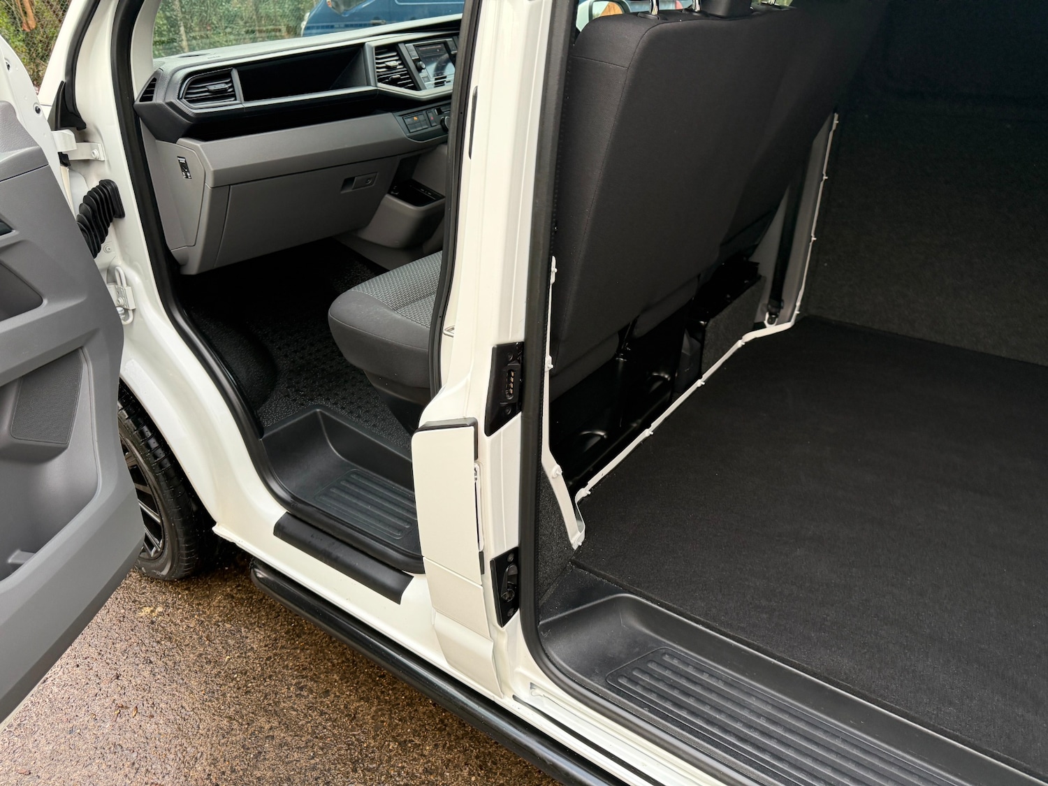 Used Volkswagen Transporter 2021 for sale - 77466084: Photo 12