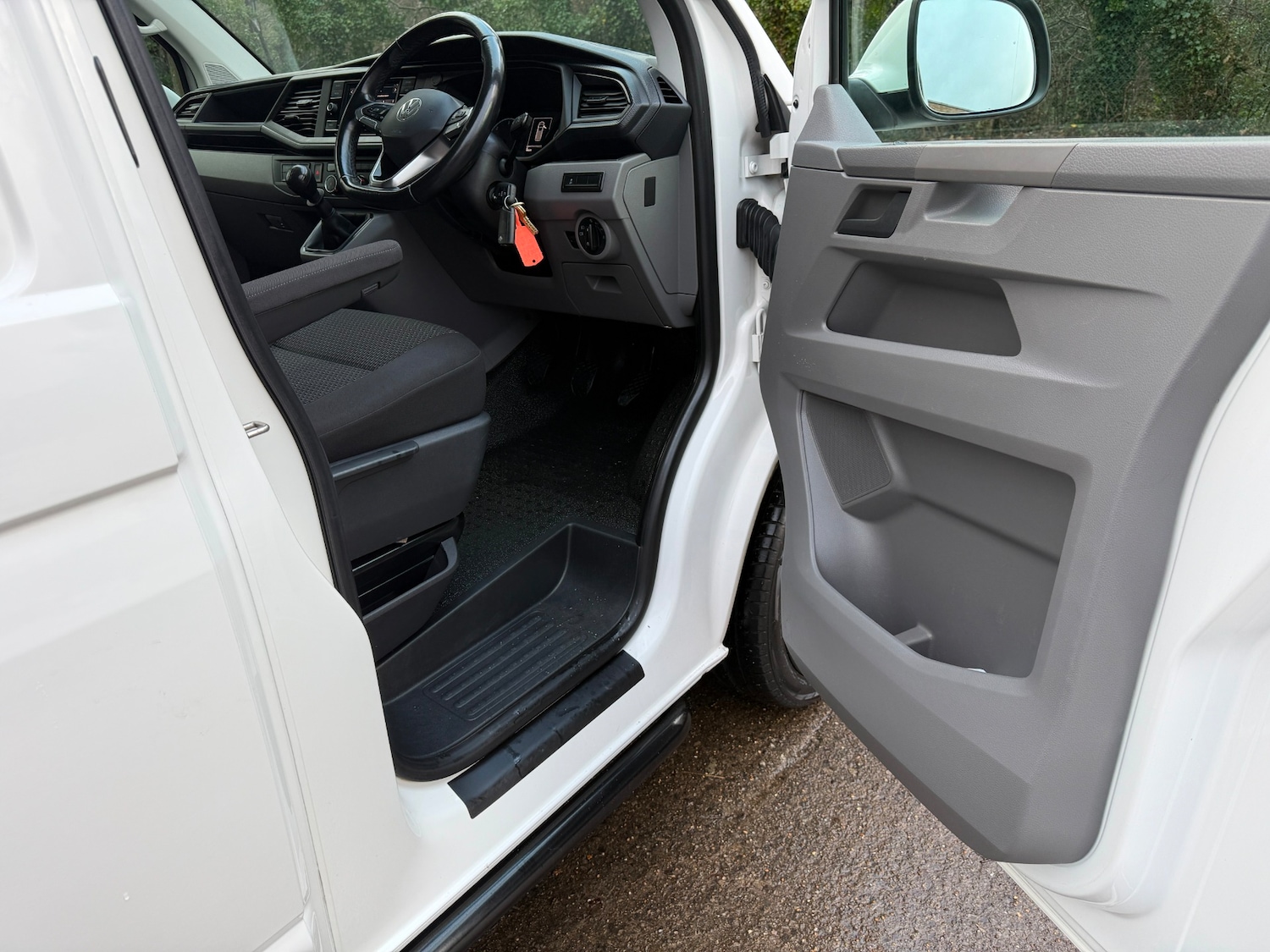 Used Volkswagen Transporter 2021 for sale - 77466084: Photo 14