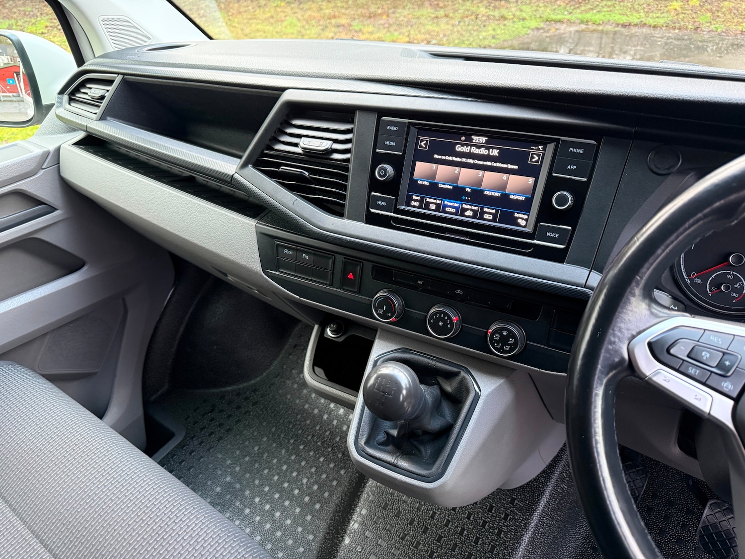 Used Volkswagen Transporter 2021 for sale - 77466084: Photo 18