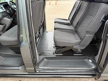 Used Volkswagen Transporter Shuttle 2020 for sale - 77118873: Photo