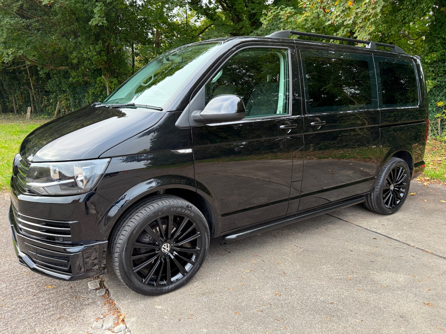 Used Volkswagen Transporter 2019 for sale - 76212240: Photo 1