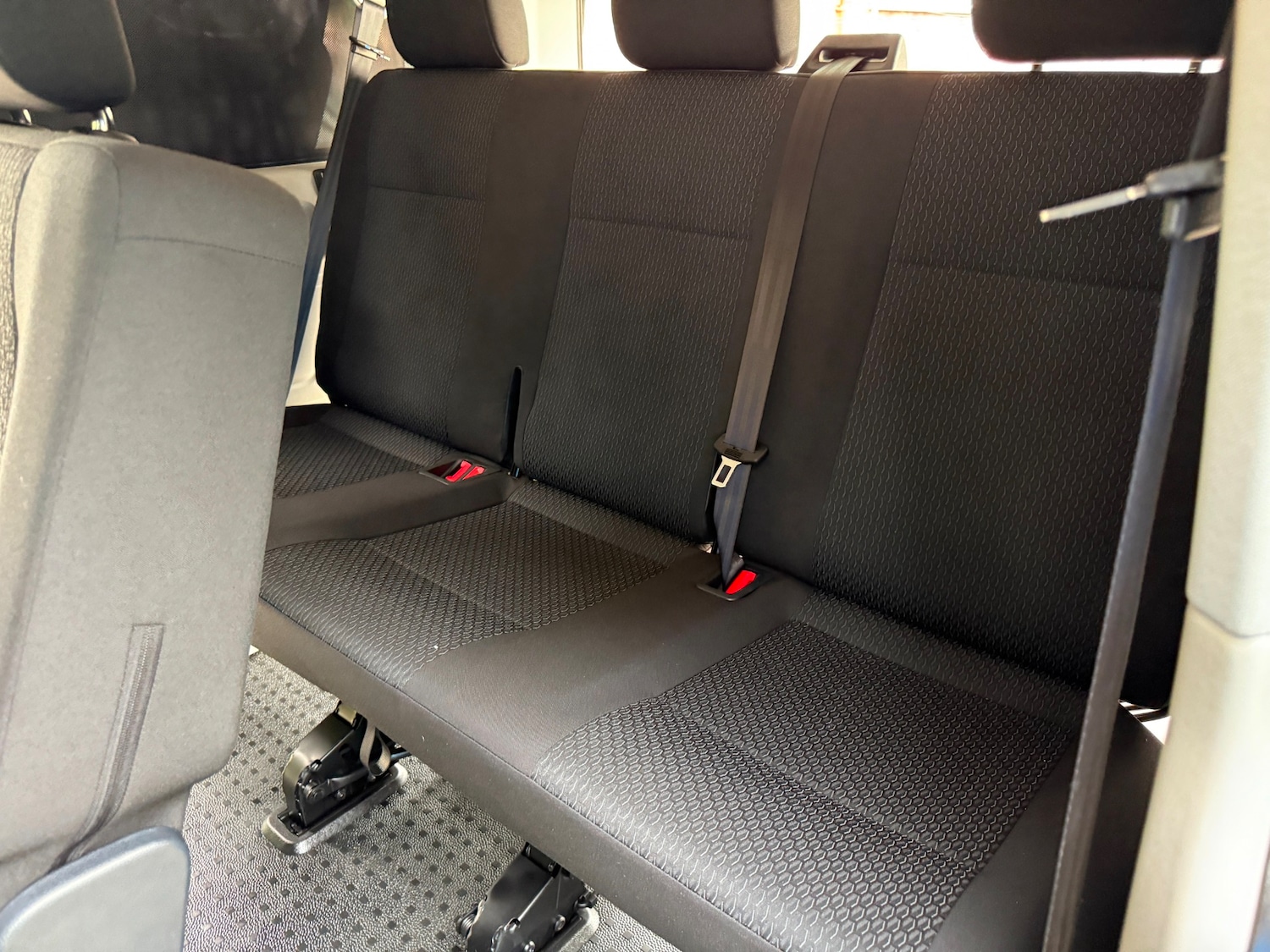 Used Volkswagen Transporter 2019 for sale - 76212240: Photo 3