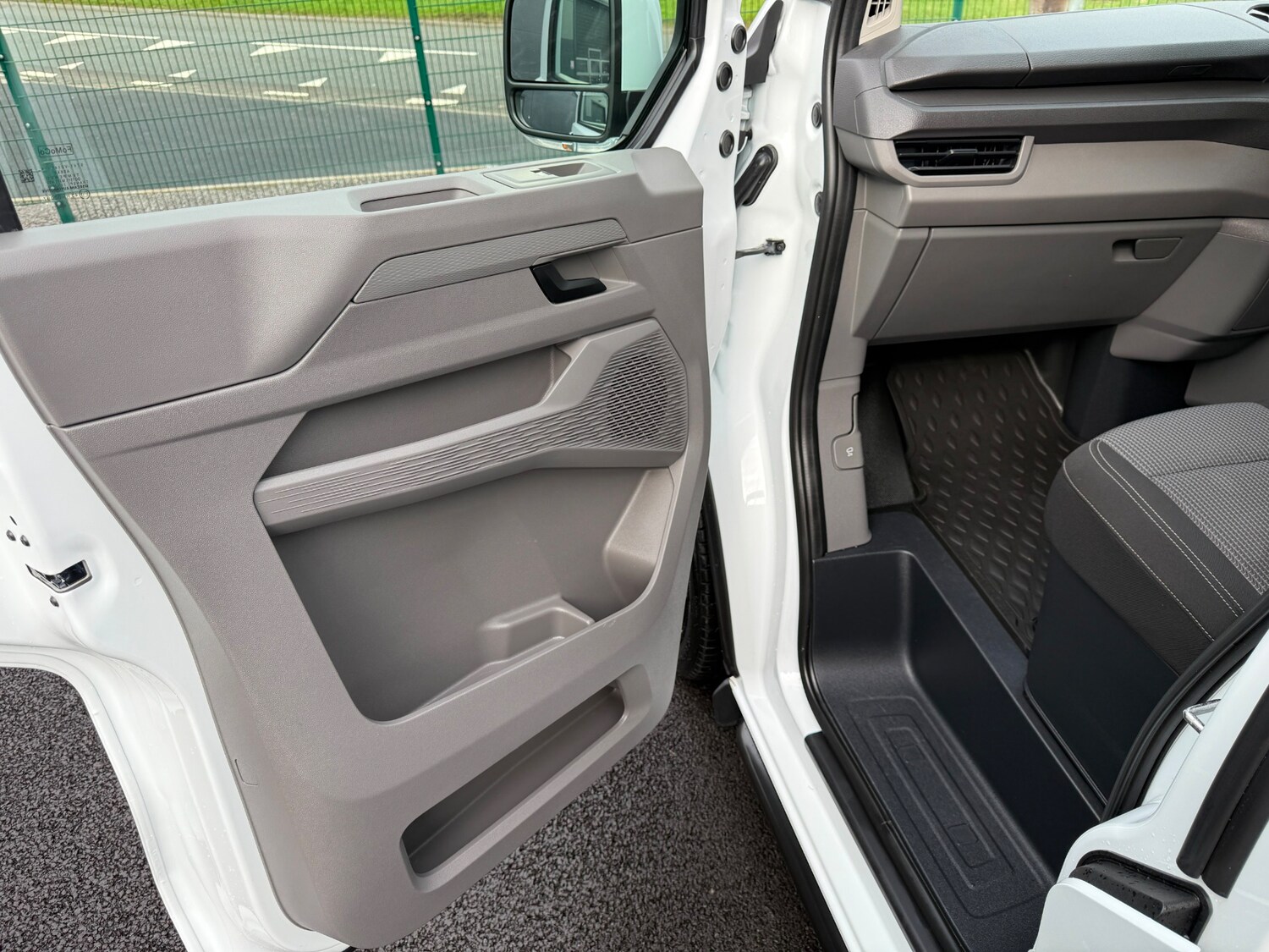 Used Volkswagen Transporter 2025 for sale - 77760798: Photo 17