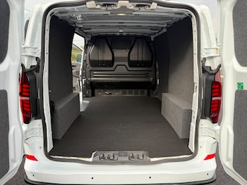 Used Volkswagen Transporter 2025 for sale - 77760798: Photo