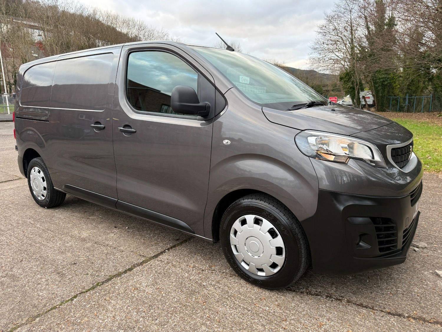 Used Peugeot Expert 2019 for sale - 77118876: Photo 2