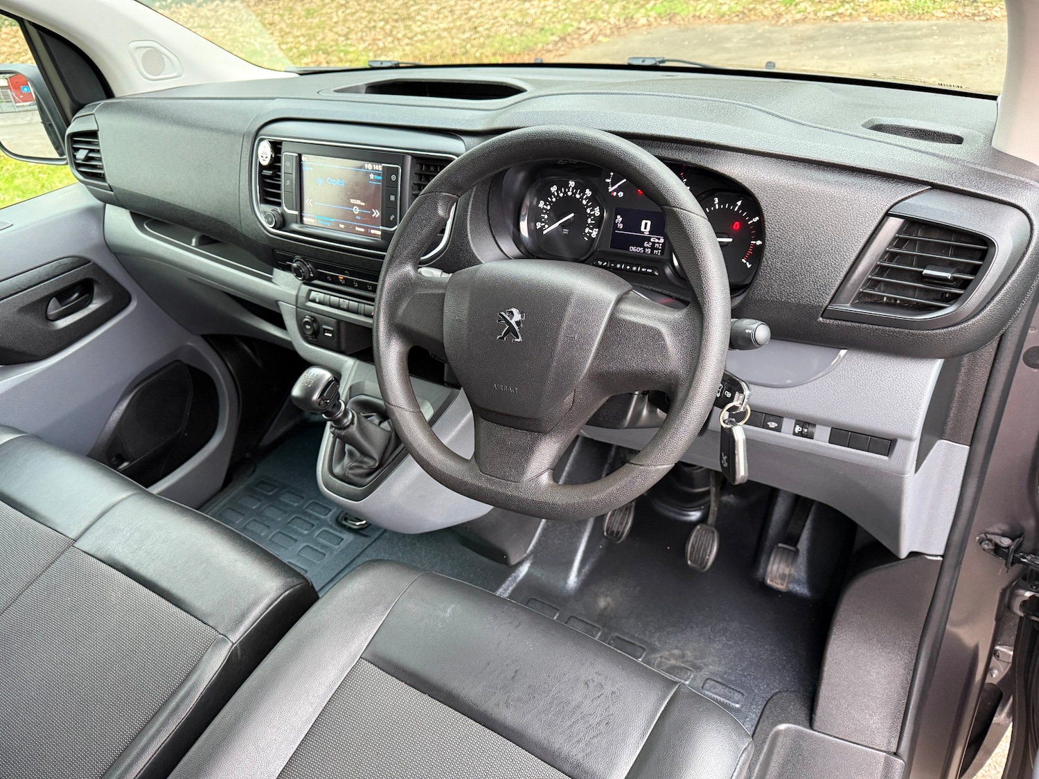 Used Peugeot Expert 2019 for sale - 77118876: Photo 23