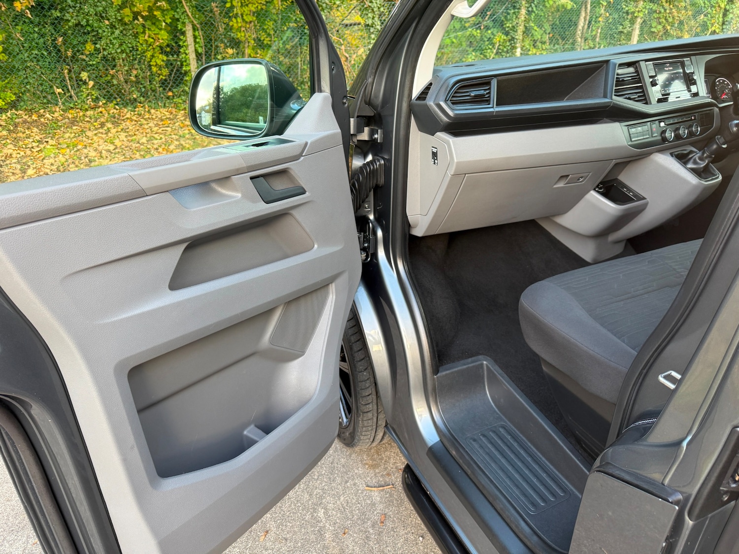 Used Volkswagen Transporter Shuttle 2021 for sale - 76397260: Photo 19