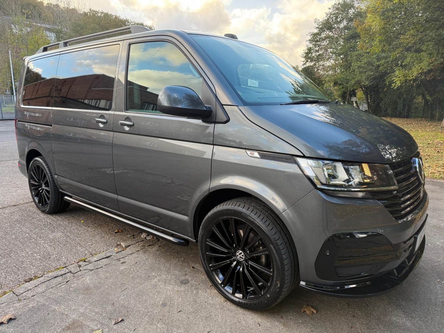 Used Volkswagen Transporter Shuttle 2021 for sale - 76397260: Photo 2