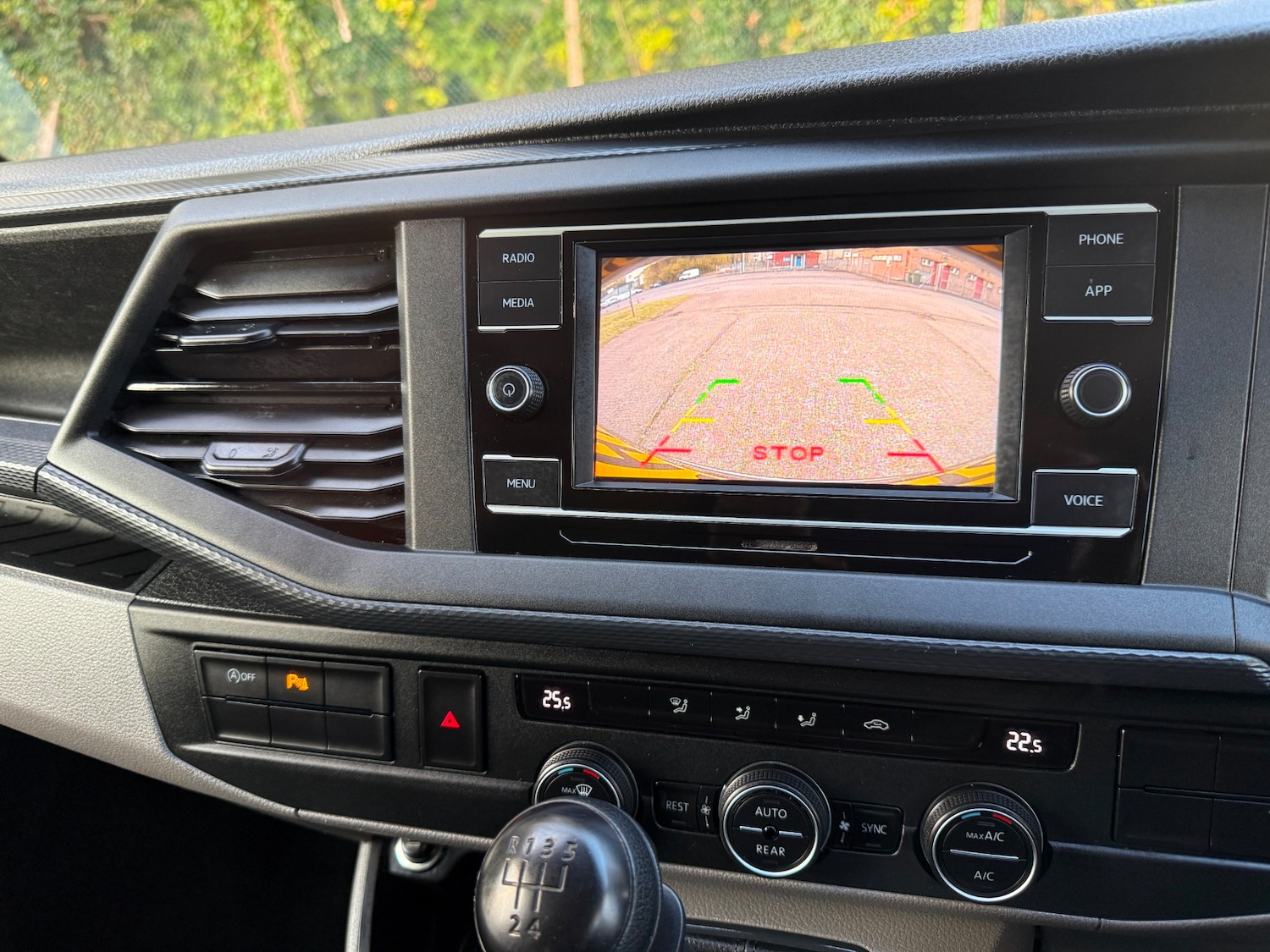 Used Volkswagen Transporter Shuttle 2021 for sale - 76397260: Photo 25