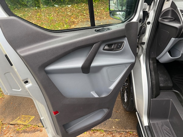 Used Ford Transit Custom 2016 for sale - 76207385: Photo 15