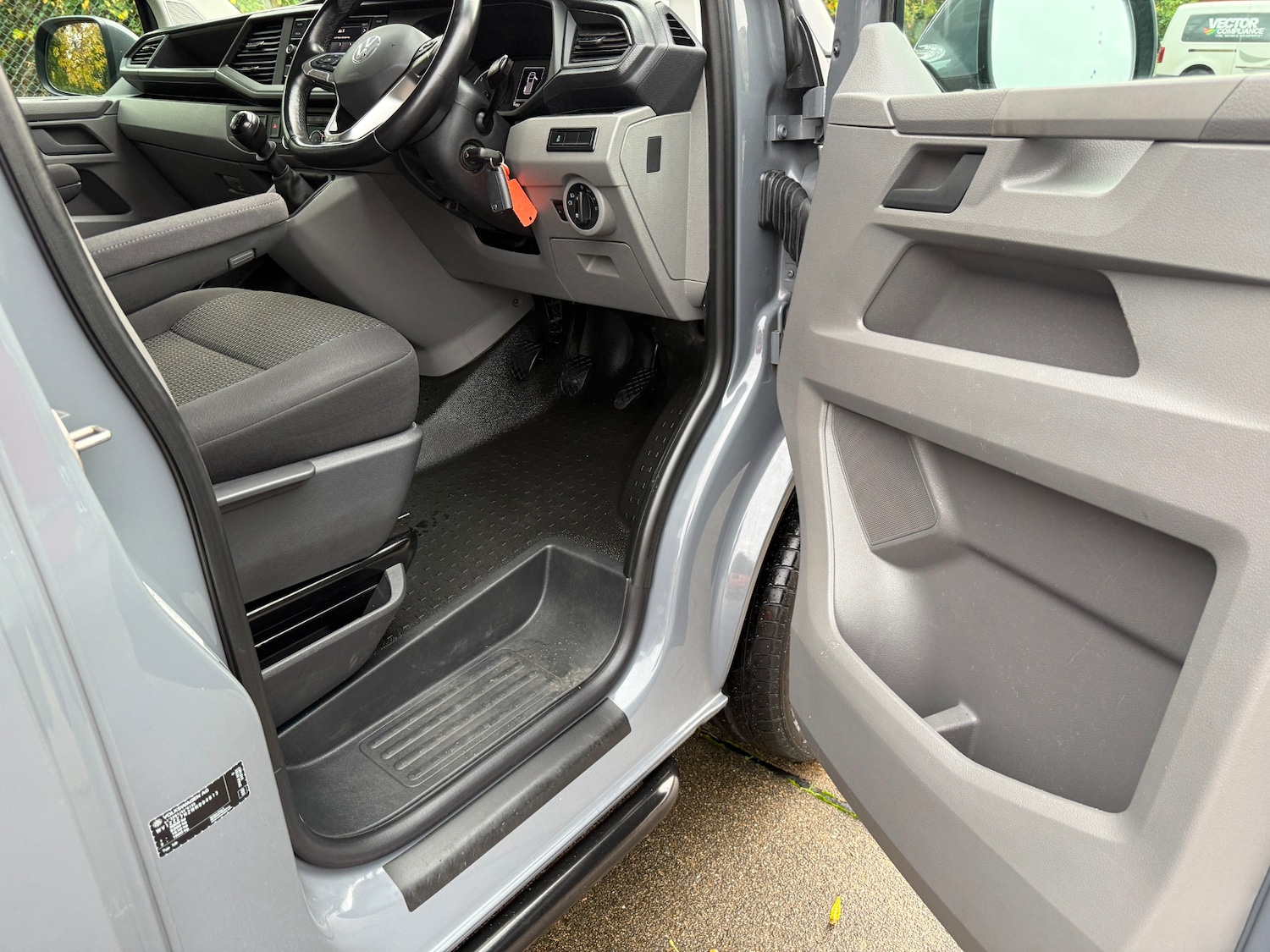 Used Volkswagen Transporter 2022 for sale - 76506098: Photo 16