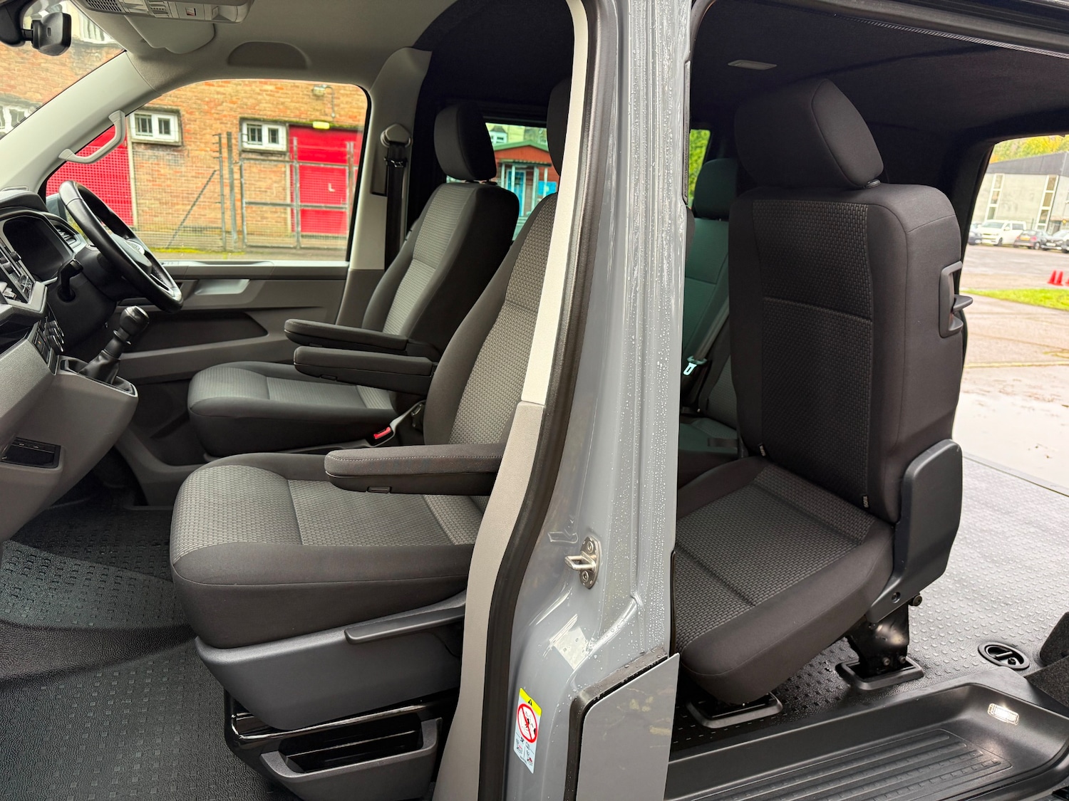 Used Volkswagen Transporter 2022 for sale - 76506098: Photo 17