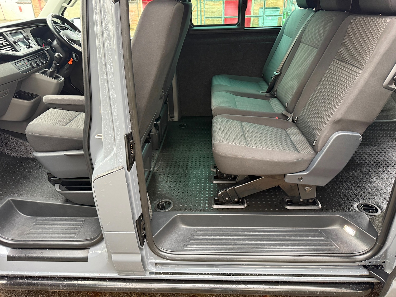 Used Volkswagen Transporter 2022 for sale - 76506098: Photo 4