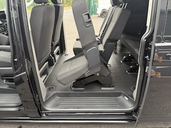Used Volkswagen Transporter Shuttle 2020 for sale - 79537531: Photo