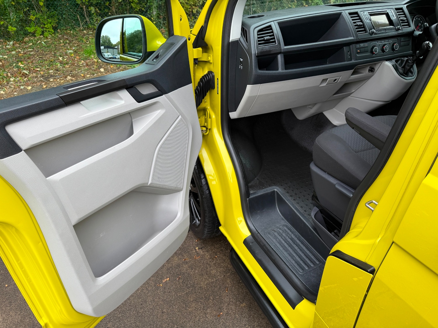 Used Volkswagen Transporter 2019 for sale - 76187377: Photo 16