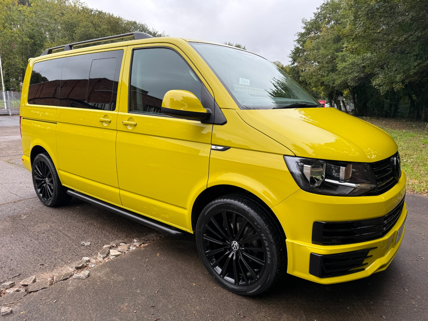Used Volkswagen Transporter 2019 for sale - 76187377: Photo 2