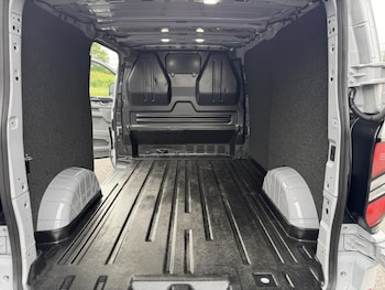 Used Ford Transit Custom 2024 for sale - 78916092: Photo