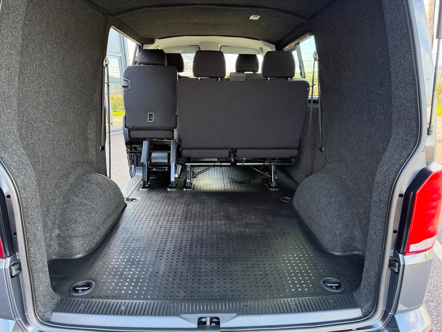 Used Volkswagen Transporter for sale - 78112725: Photo 3