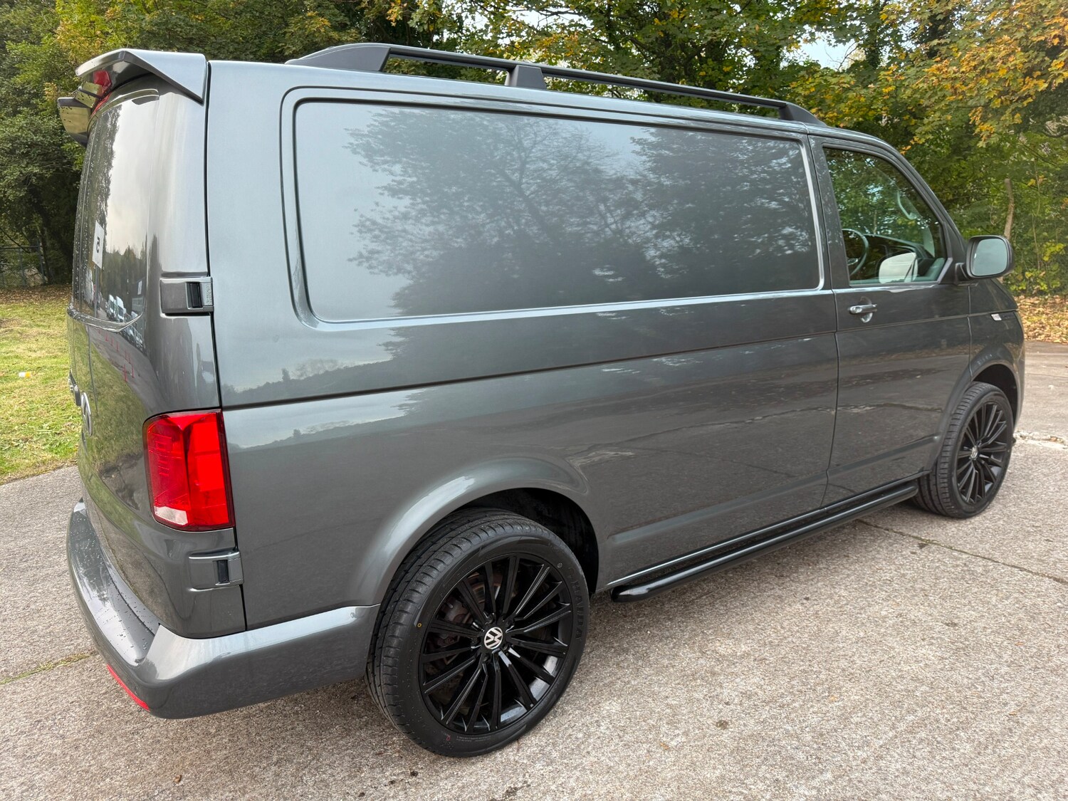 Used Volkswagen Transporter 2020 for sale - 76392412: Photo 8