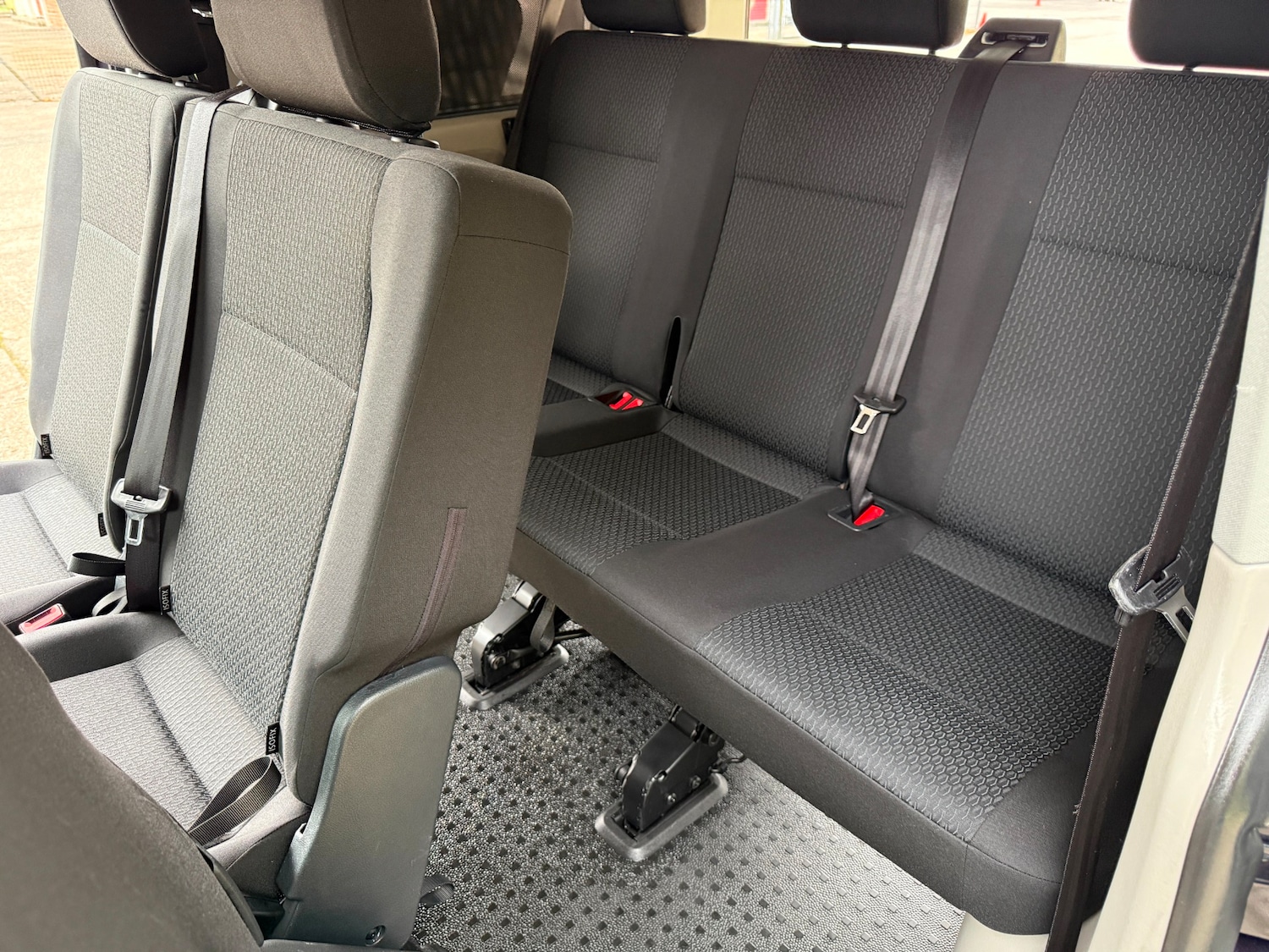 Used Volkswagen Transporter 2018 for sale - 76237481: Photo 16