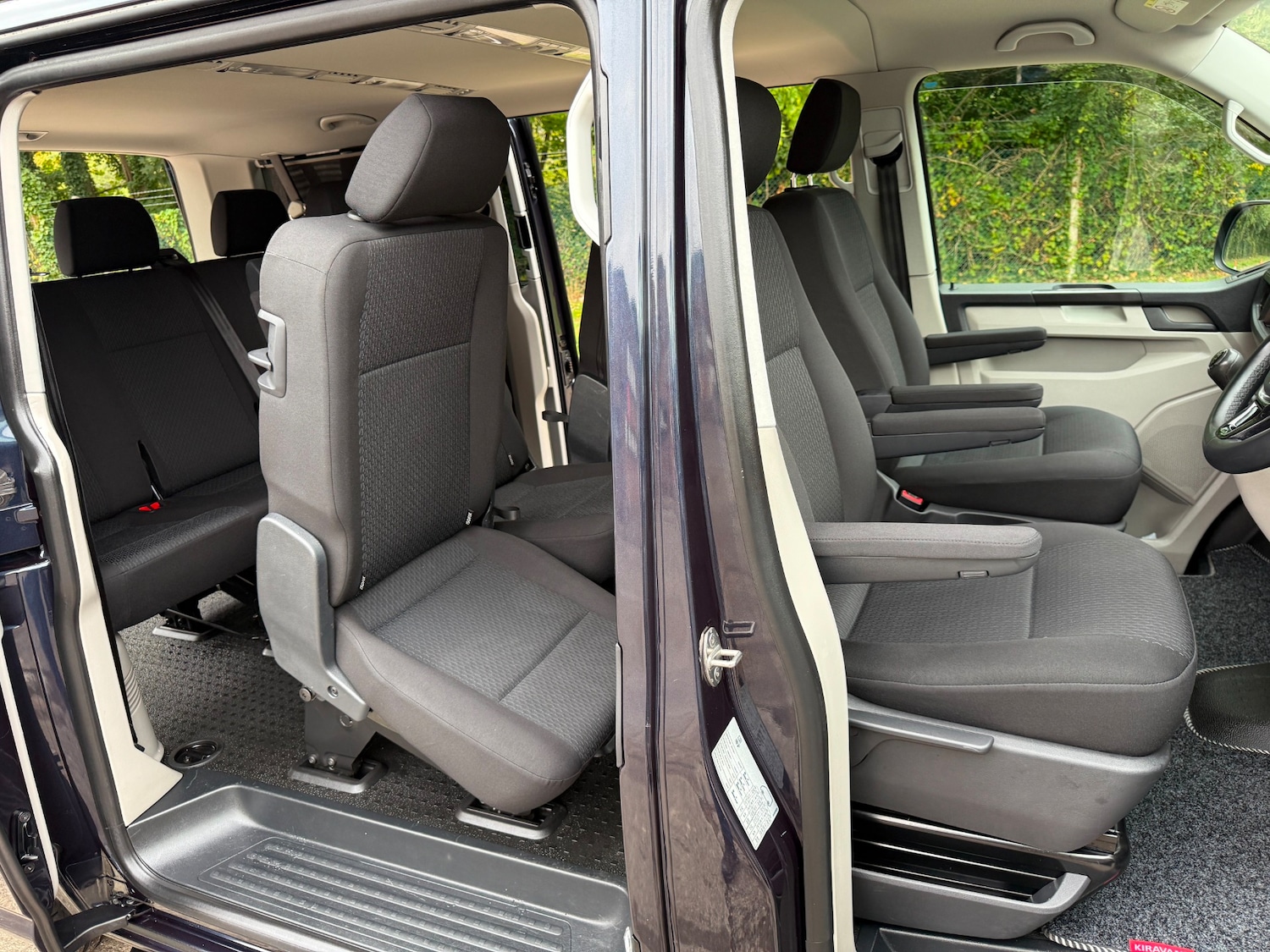 Used Volkswagen Transporter 2018 for sale - 76237481: Photo 17