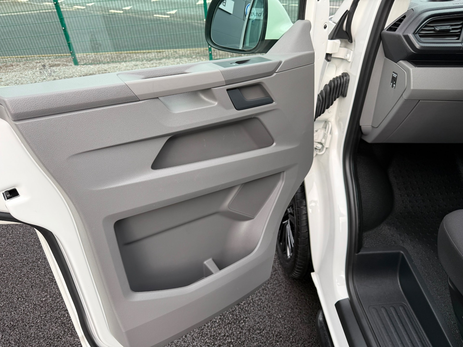 Used Volkswagen Transporter 2023 for sale - 77902726: Photo 14