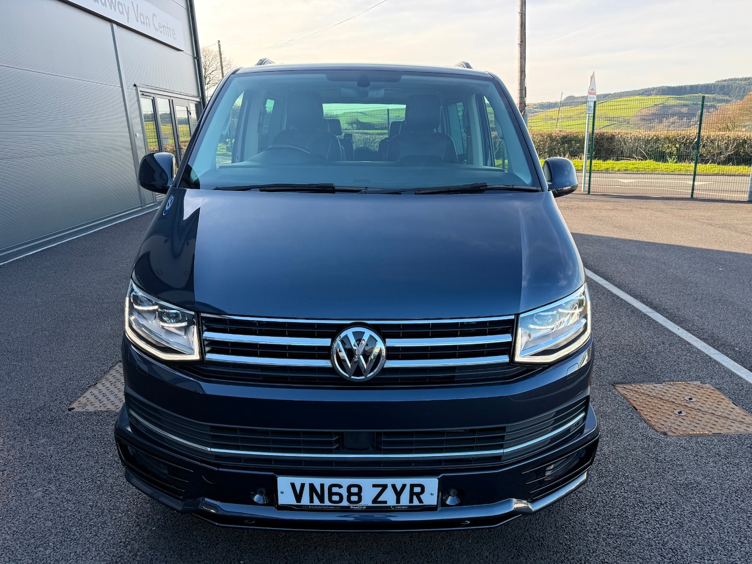 Used Volkswagen Caravelle 2018 for sale - 77938616: Photo 8