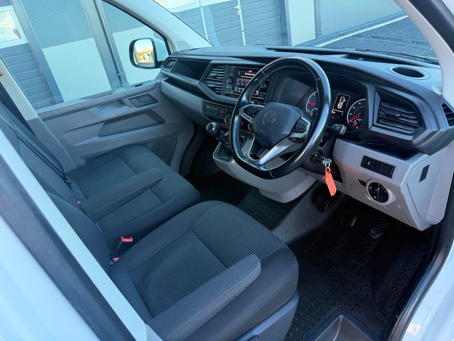 Used Volkswagen Transporter 2021 for sale - 76578255: Photo 17