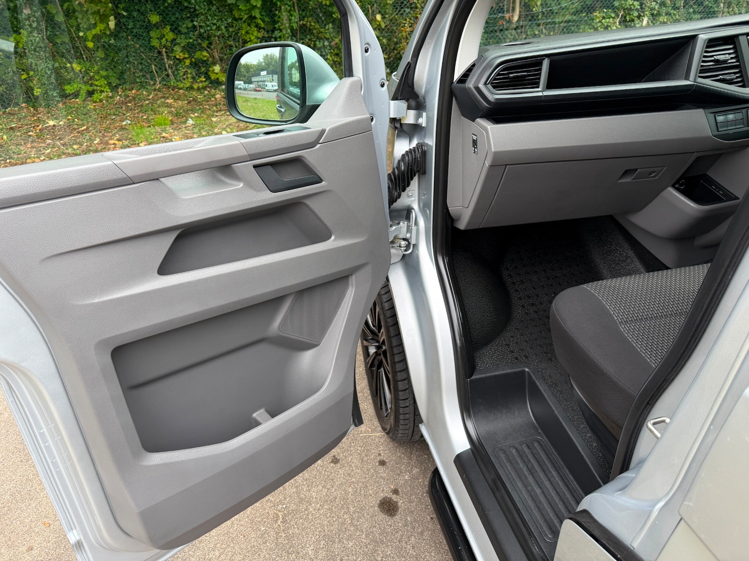 Used Volkswagen Transporter 2021 for sale - 76120518: Photo 15