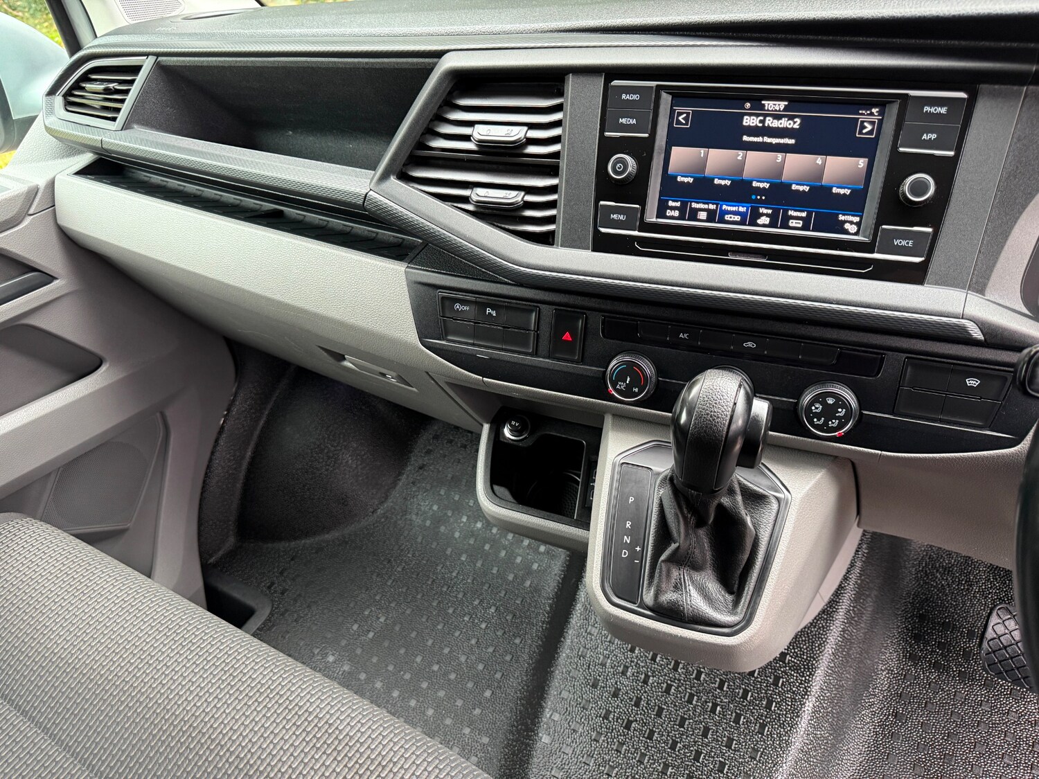 Used Volkswagen Transporter 2021 for sale - 76120518: Photo 22