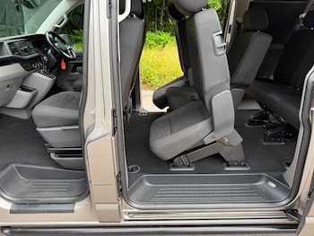 Used Volkswagen Transporter 2021 for sale - 75289484: Photo
